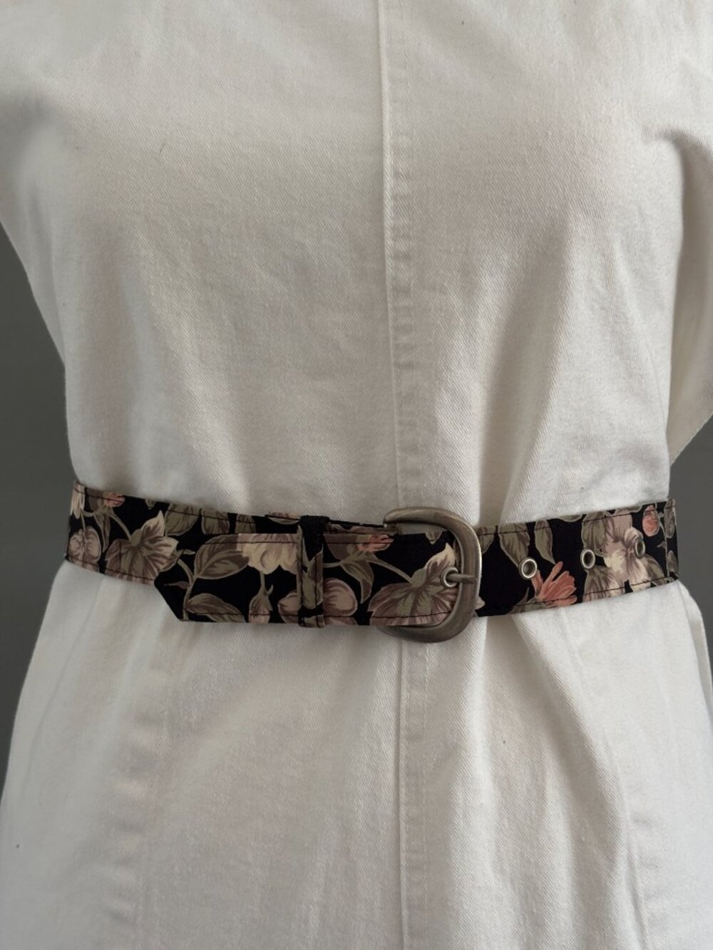 90s Floral Belt